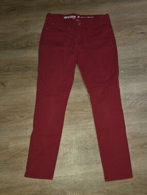 Denizen from Levi's Crimson Skinny Jeans